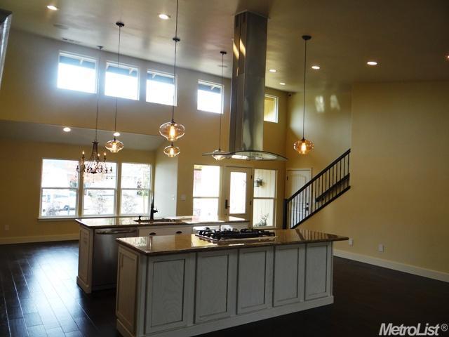 3308 Oak Stream Ct, Carmichael, CA 95608 photo 5