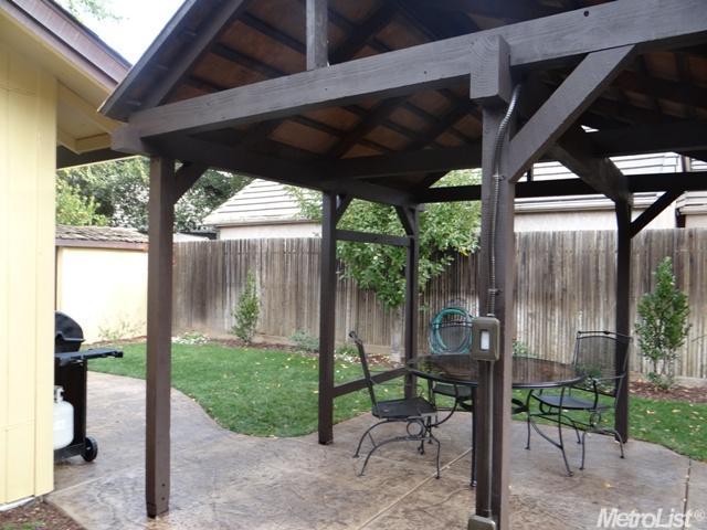 3308 Oak Stream Ct, Carmichael, CA 95608 photo 18