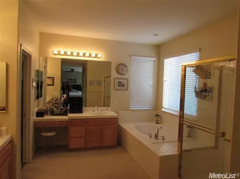 154 Ridgeview Dr, Tracy, CA 95377 photo 6