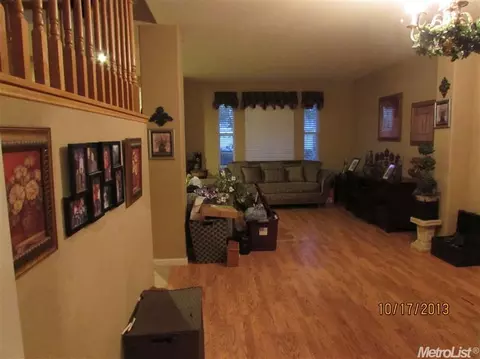 154 Ridgeview Dr, Tracy, CA 95377 photo 3