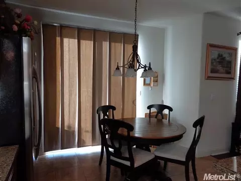 3025 Omega Way, Modesto, CA 95355 photo 10
