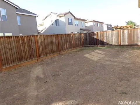 3025 Omega Way, Modesto, CA 95355 photo 21