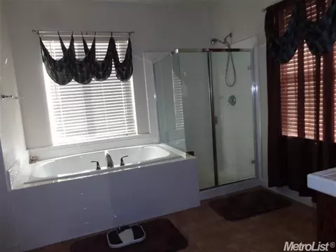 3025 Omega Way, Modesto, CA 95355 photo 15