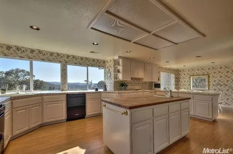 5368 Comstock Rd, Placerville, CA 95667 photo 8