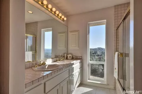 5368 Comstock Rd, Placerville, CA 95667 photo 14