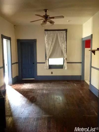 405 N Main St, Jackson, CA 95642 photo 3