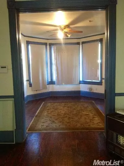 405 N Main St, Jackson, CA 95642 photo 2
