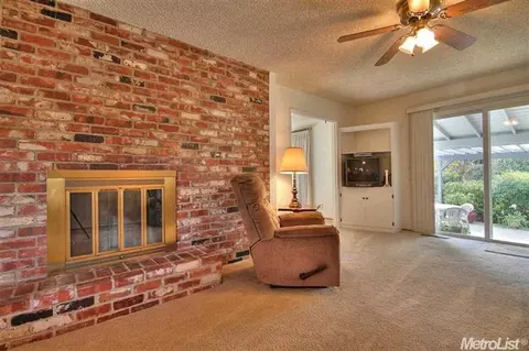 5704 Nonnie Ave, Sacramento, CA 95841 photo 7