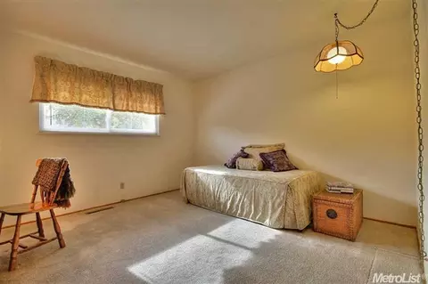 5704 Nonnie Ave, Sacramento, CA 95841 photo 19