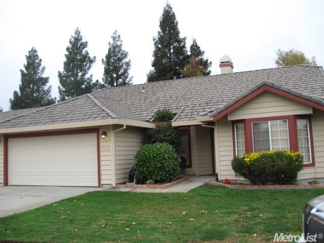5760 Cobblestone Dr, Rocklin, CA 95765 photo 1