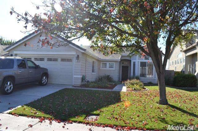 375 S Manley, Ripon, CA 95366 photo 2