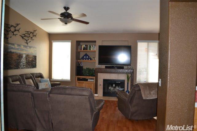 375 S Manley, Ripon, CA 95366 photo 8