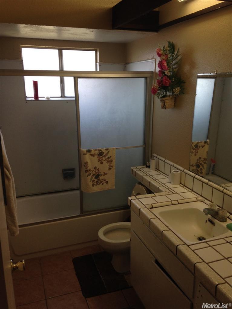 2221 Boothe, Ceres, CA 95307 photo 5