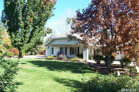 11247 Boessow Rd, Galt, CA 95632 photo 1