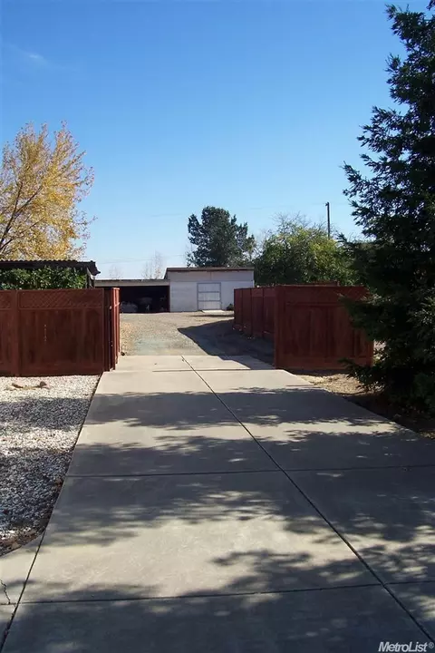 11247 Boessow Rd, Galt, CA 95632 photo 23