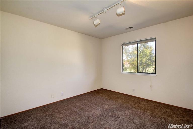 2044 Imperial Ave, Davis, CA 95616 photo 17