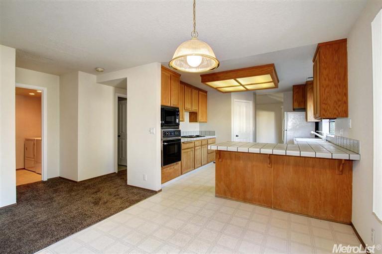 2044 Imperial Ave, Davis, CA 95616 photo 9
