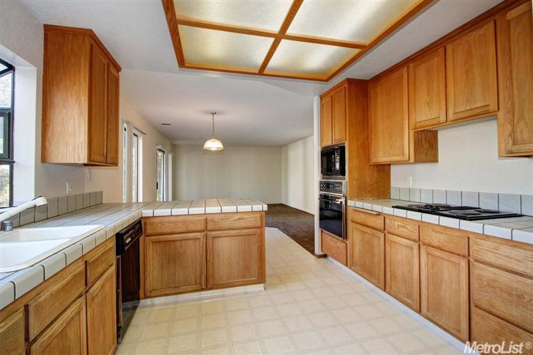 2044 Imperial Ave, Davis, CA 95616 photo 6