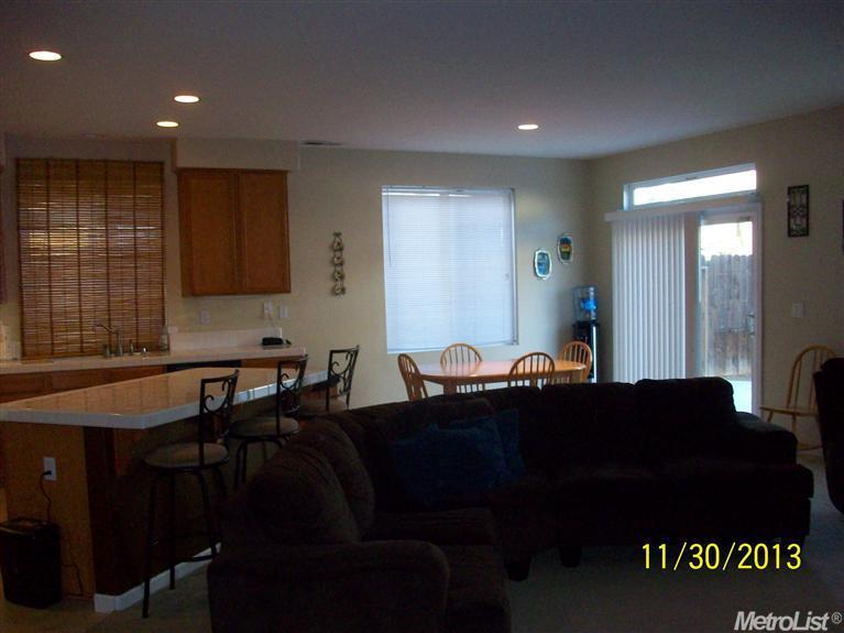 1433 Shearwater, Patterson, CA 95363 photo 5