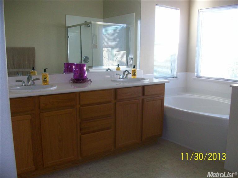 1433 Shearwater, Patterson, CA 95363 photo 14