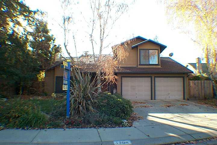 1704 Edgebrook Dr, Modesto, CA 95354 photo 1