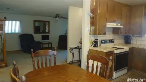 3220 Fowler Rd, Ceres, CA 95307 photo 4