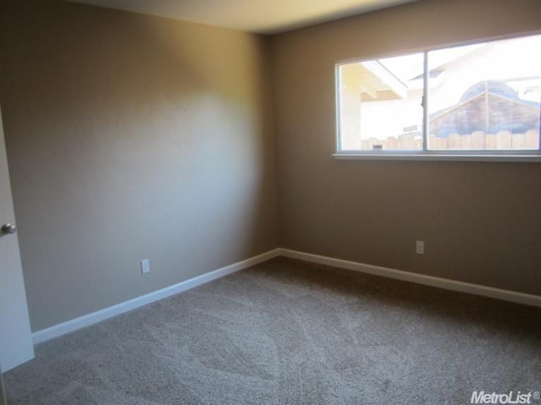 2709 Carver Rd, Modesto, CA 95350 photo 7
