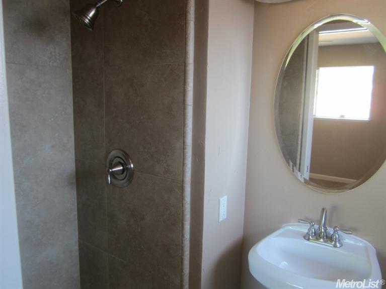 2709 Carver Rd, Modesto, CA 95350 photo 9