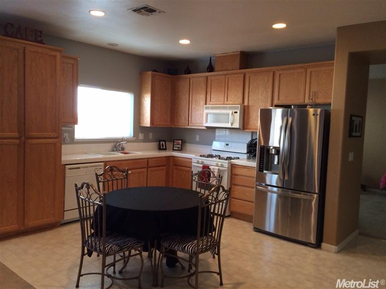 1949 San Ramos, Modesto, CA 95358 photo 2