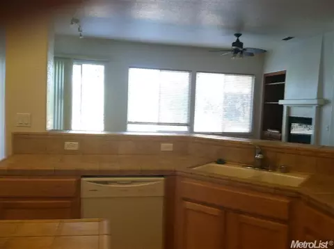 1239 Esplanade Dr, Merced, CA 95348 photo 13