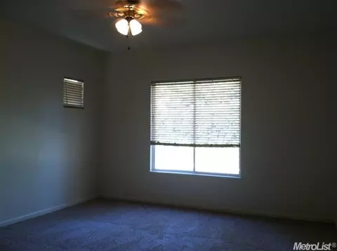 1239 Esplanade Dr, Merced, CA 95348 photo 11