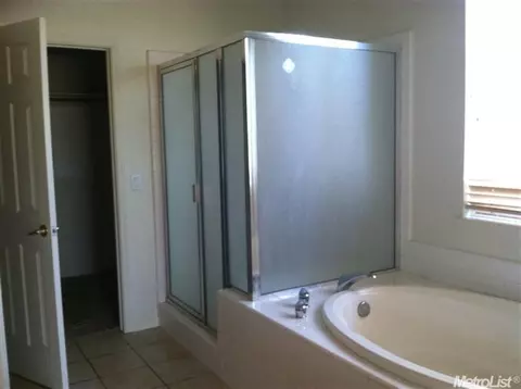 1239 Esplanade Dr, Merced, CA 95348 photo 9