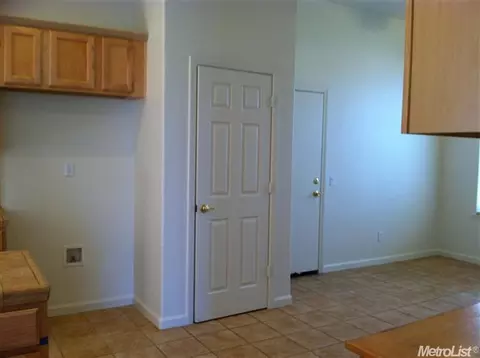1239 Esplanade Dr, Merced, CA 95348 photo 3