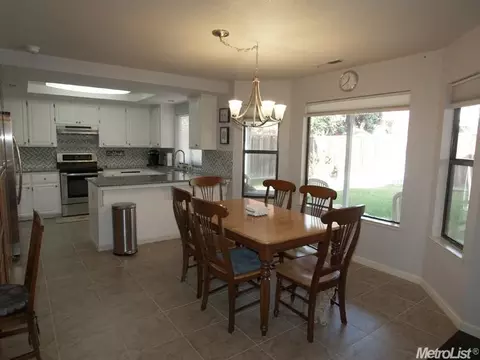 2813 Fleming Ct, Modesto, CA 95356 photo 9