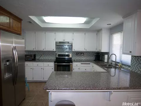2813 Fleming Ct, Modesto, CA 95356 photo 8