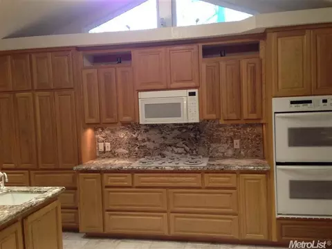 5521 Kenneth Ave, Carmichael, CA 95608 photo 11