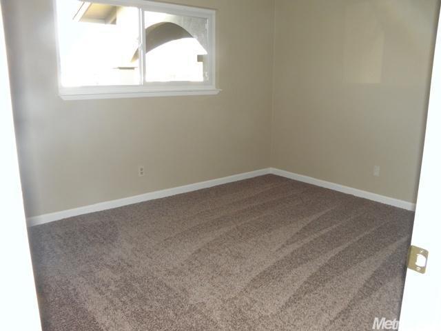 212 Phillip Ct, Modesto, CA 95350 photo 6