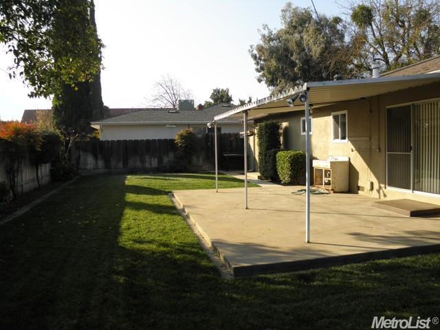 212 Phillip Ct, Modesto, CA 95350 photo 12