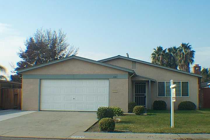 1061 Carmel Ave, Manteca, CA 95336 photo 1