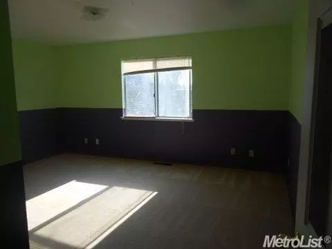 568 W 4th St, Tracy, CA 95376 photo 12