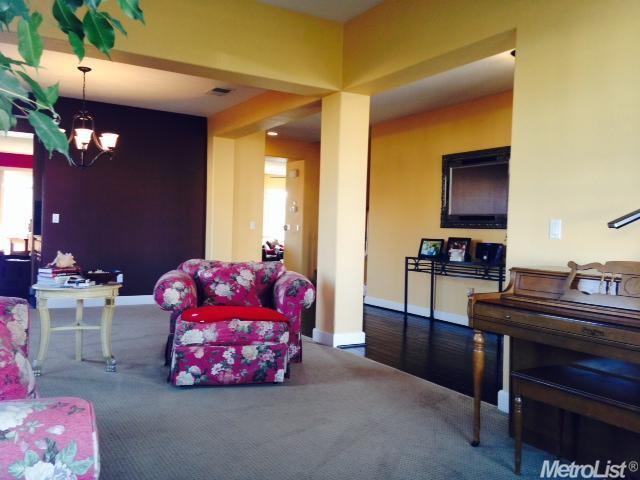138 Abelia Ln, Patterson, CA 95363 photo 7