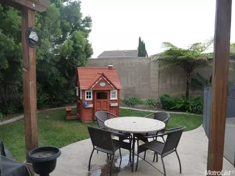 2216 Pan Shell Ct, Modesto, CA 95356 photo 14