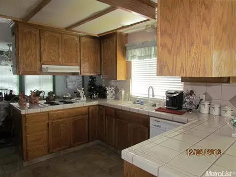 2429 Thaddeous Dr, Escalon, CA 95320 photo 6