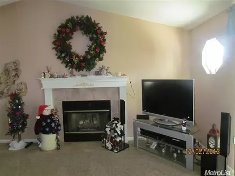 2429 Thaddeous Dr, Escalon, CA 95320 photo 11