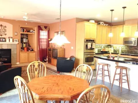 1583 Calhoun Ave, Ripon, CA 95366 photo 6