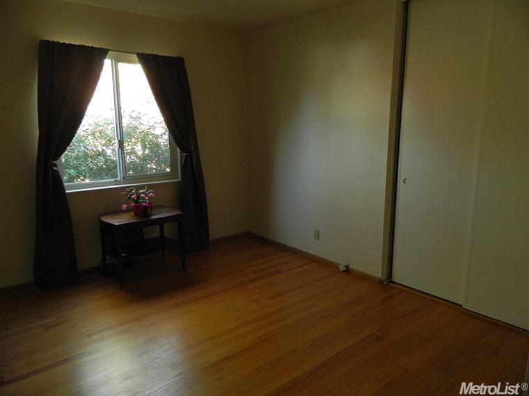 3842 Wingate Dr, Carmichael, CA 95608 photo 17