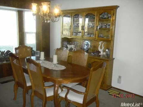 10560 E Whitmore Ave, Hughson, CA 95326 photo 2