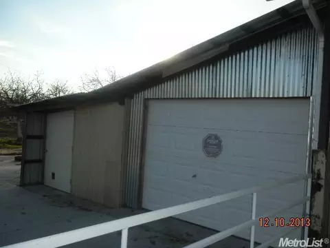 10560 E Whitmore Ave, Hughson, CA 95326 photo 20
