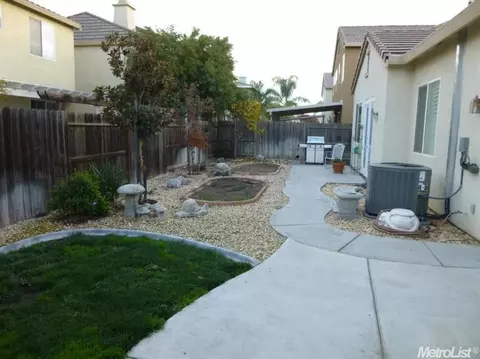 3008 Knightsbridge Ct, Modesto, CA 95355 photo 16