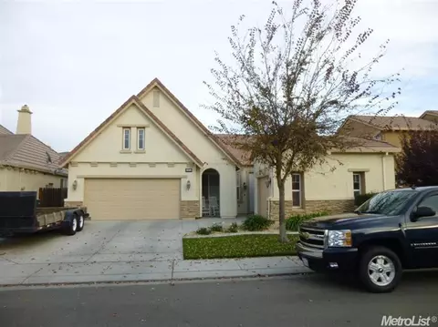 3008 Knightsbridge Ct, Modesto, CA 95355 photo 2